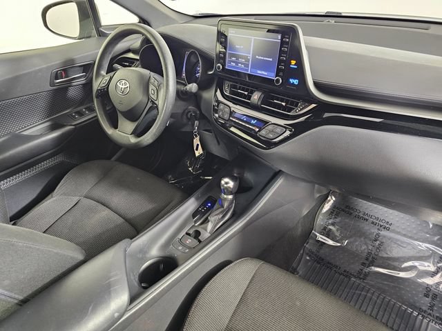 Used 2019 Toyota C-HR LE FWD image 12