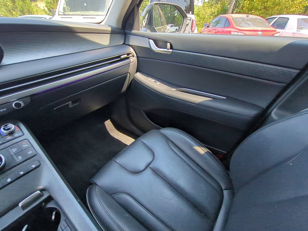 Used 2024 Hyundai Palisade Limited AWD/4WD image 19