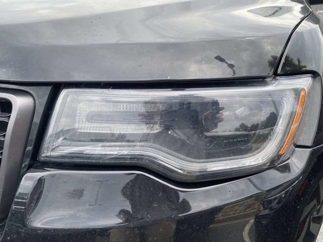 Used 2020 Jeep Grand Cherokee High Altitude AWD/4WD image 12