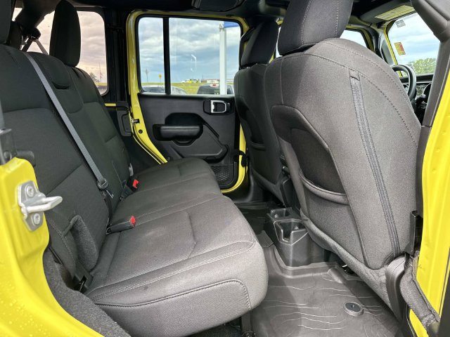Used 2023 Jeep Wrangler Unlimited Sport AWD/4WD image 11