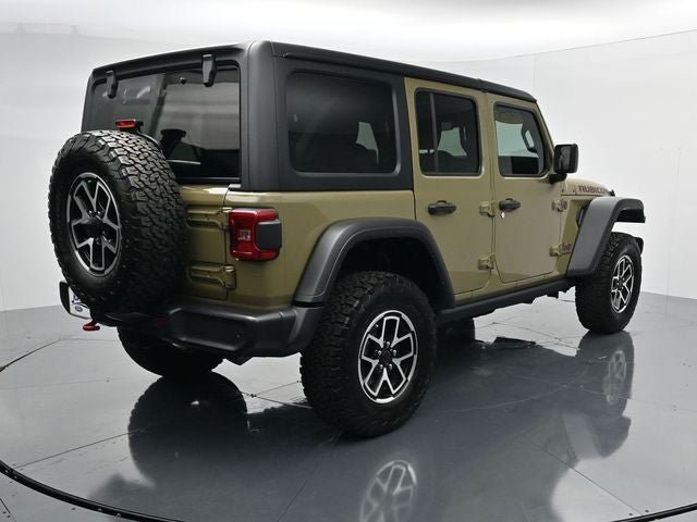 Used 2025 Jeep Wrangler Unlimited Rubicon w/ Safety Group AWD/4WD image 9