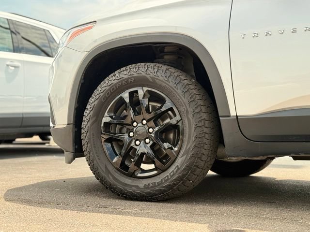 Used 2020 Chevrolet Traverse LT FWD image 43