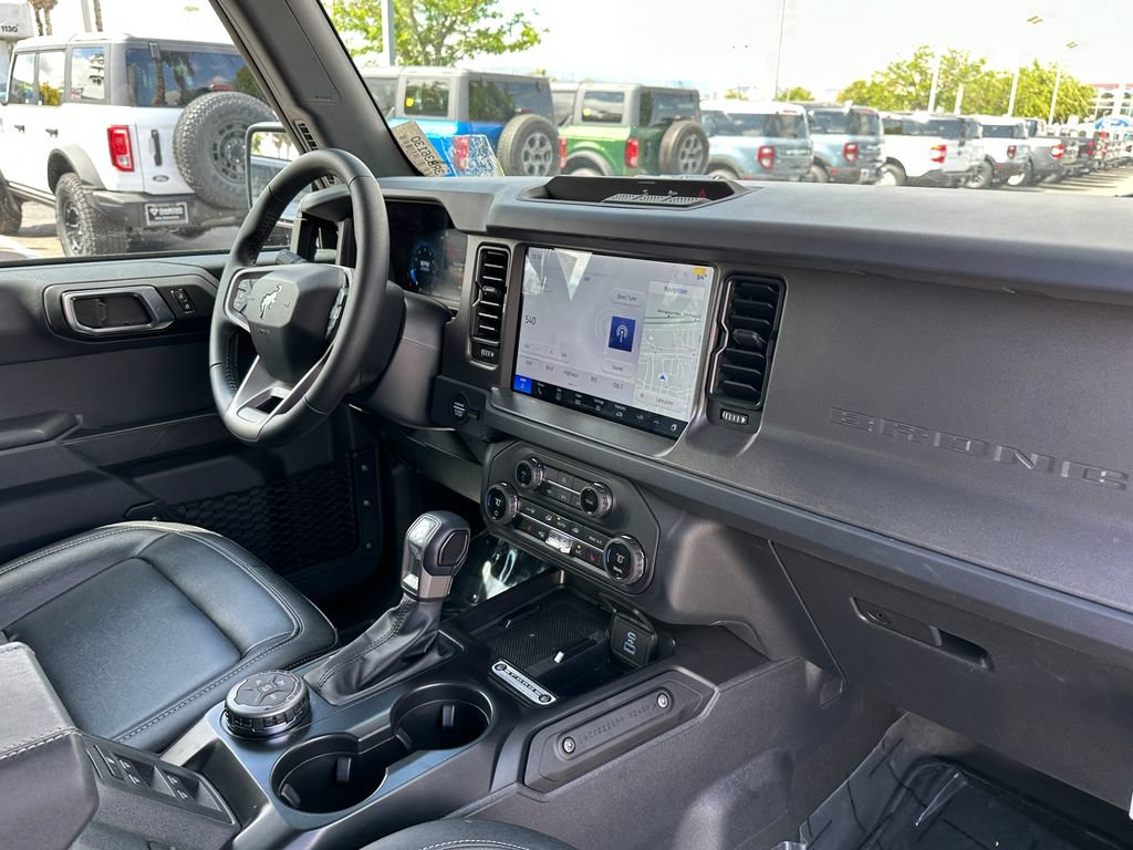 Certified 2025 Ford Bronco Big Bend AWD/4WD image 16
