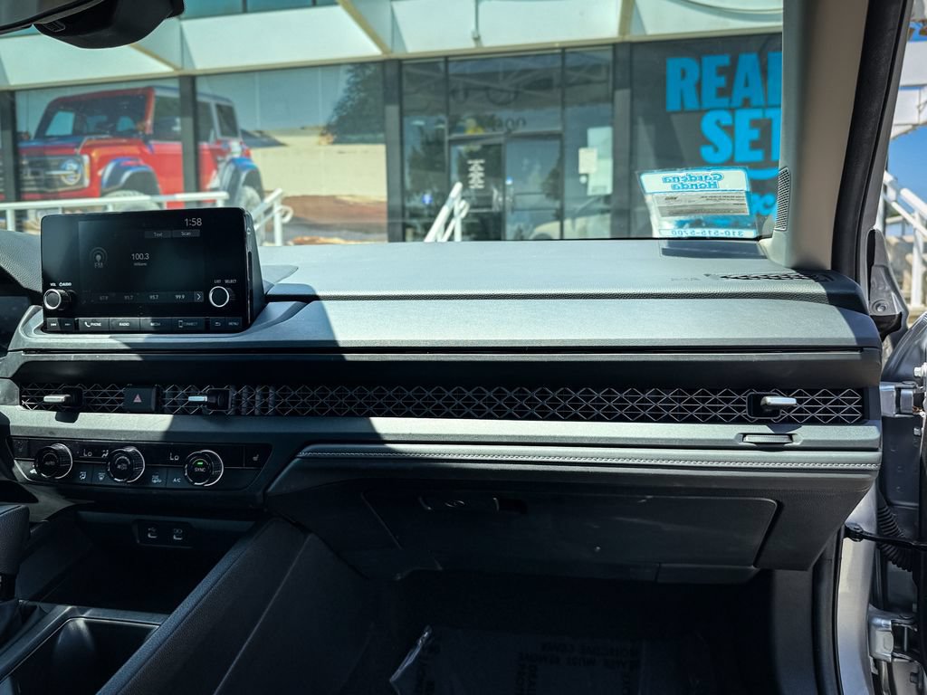 Used 2025 Honda Accord SE image 27