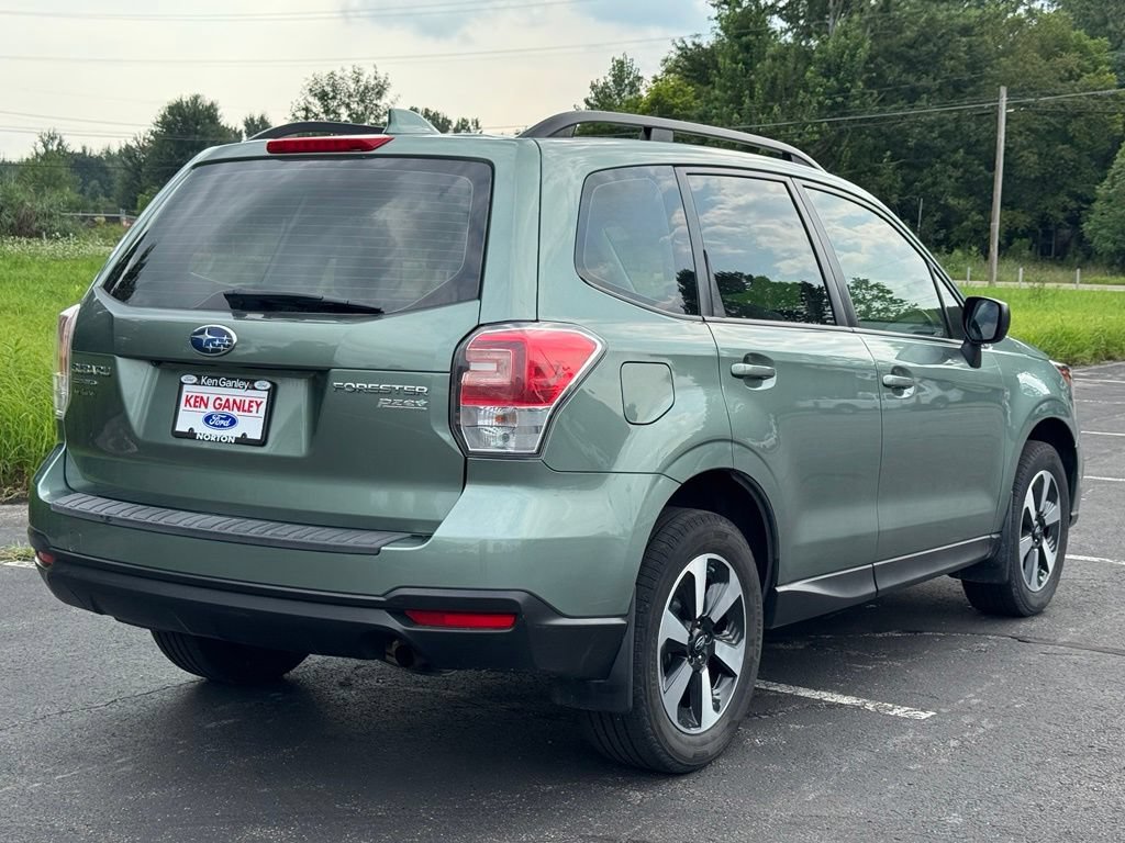 Used 2017 Subaru Forester 2.5i w/ Alloy Wheel Package AWD/4WD image 9