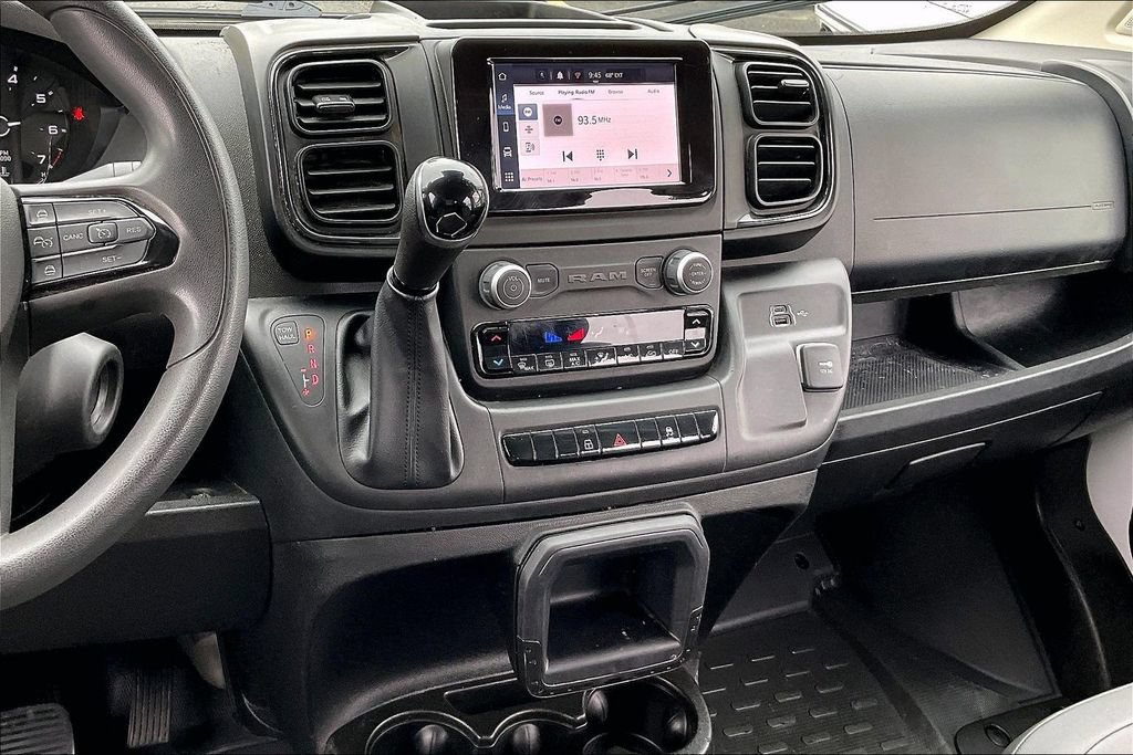 Used 2025 RAM ProMaster 2500 w/ Convenience Group FWD image 5