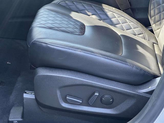 Certified 2024 Ford Edge Titanium image 33