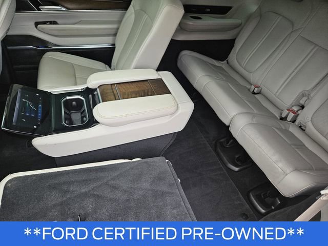 Used 2022 Jeep Grand Wagoneer Series I AWD/4WD image 15