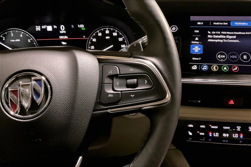 Used 2021 Buick Envision Essence w/ Technology Package I AWD/4WD image 18