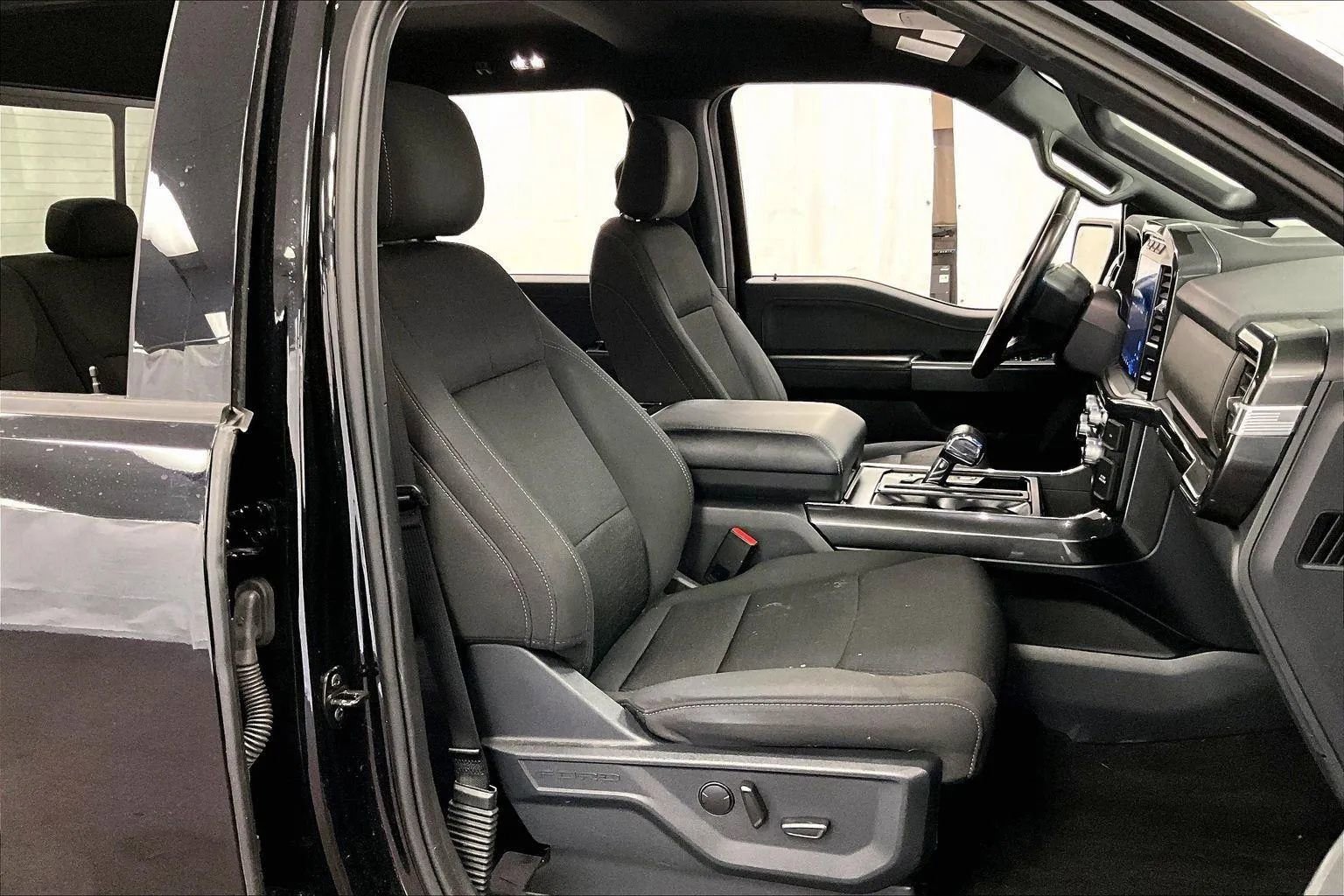 Certified 2023 Ford F150 XLT w/ Equipment Group 302A High image 7