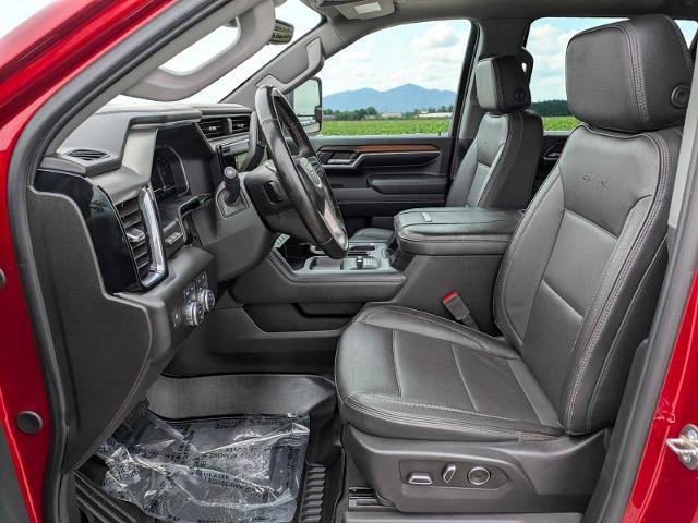 Used 2024 GMC Sierra 3500 Denali w/ Denali Reserve Package AWD/4WD image 16