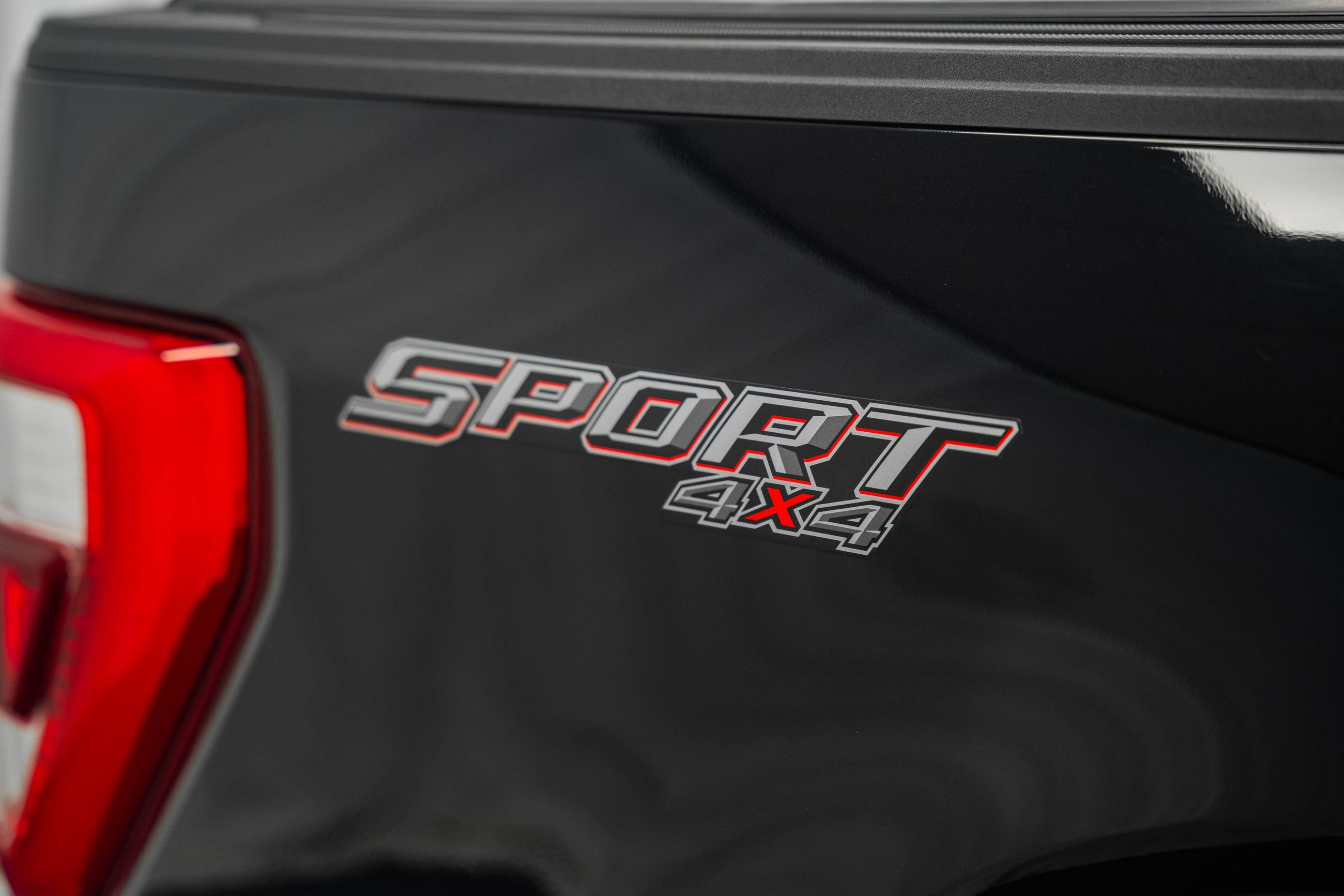 Certified 2023 Ford F150 Lariat w/ Equipment Group 502A High image 23