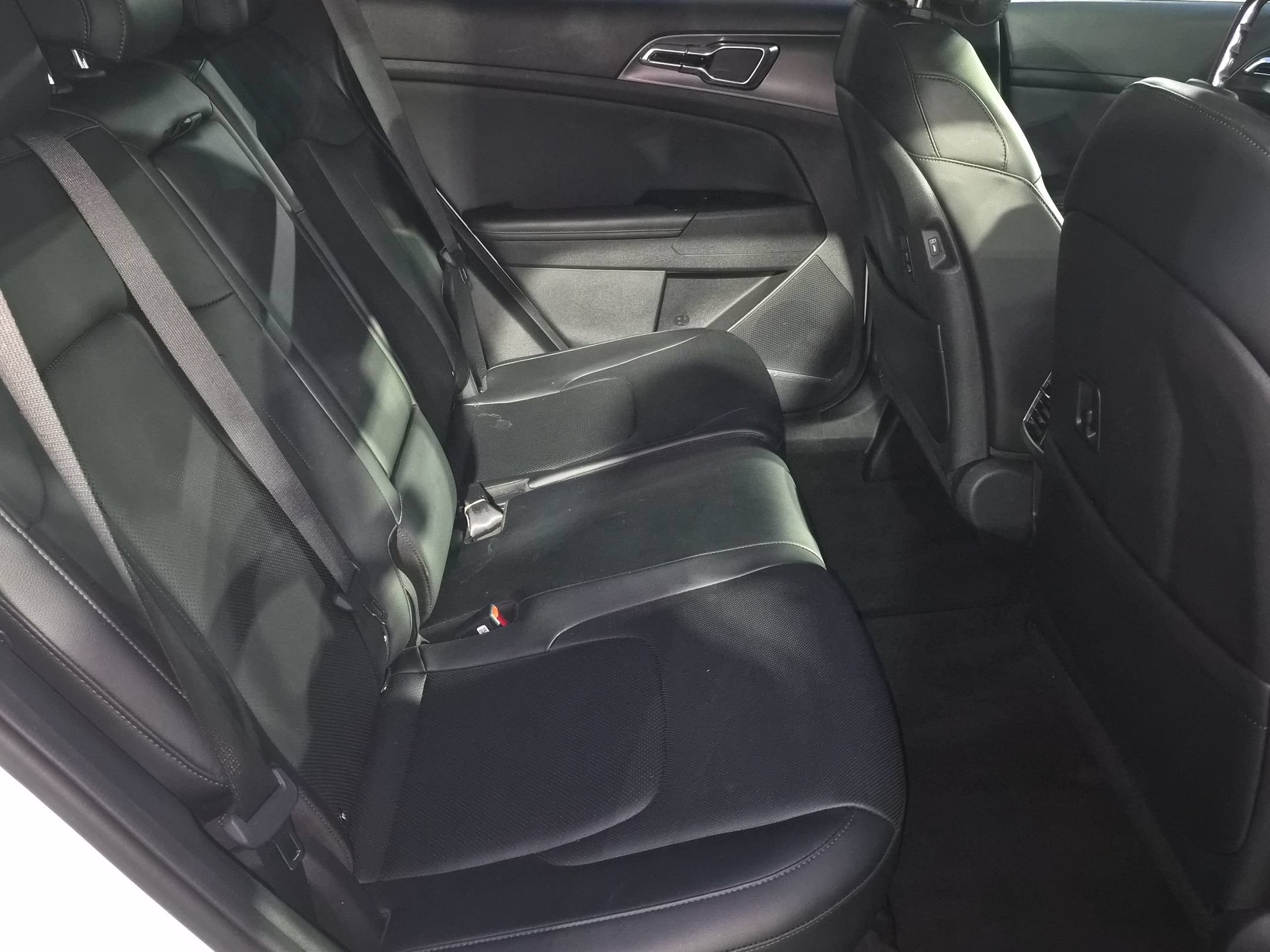 Used 2023 Kia Sportage SX FWD image 34