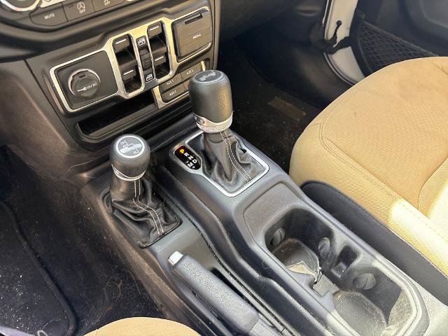 Used 2021 Jeep Wrangler Unlimited Sahara AWD/4WD image 27