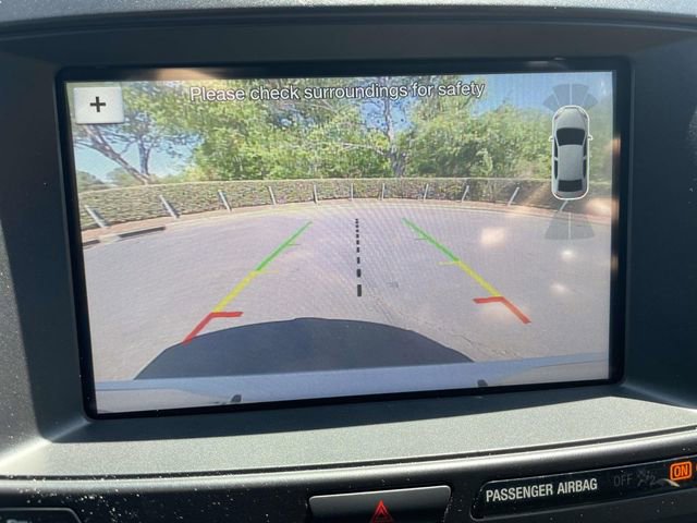 Certified 2017 Ford Explorer XLT w/ Equipment Group 202A image 21