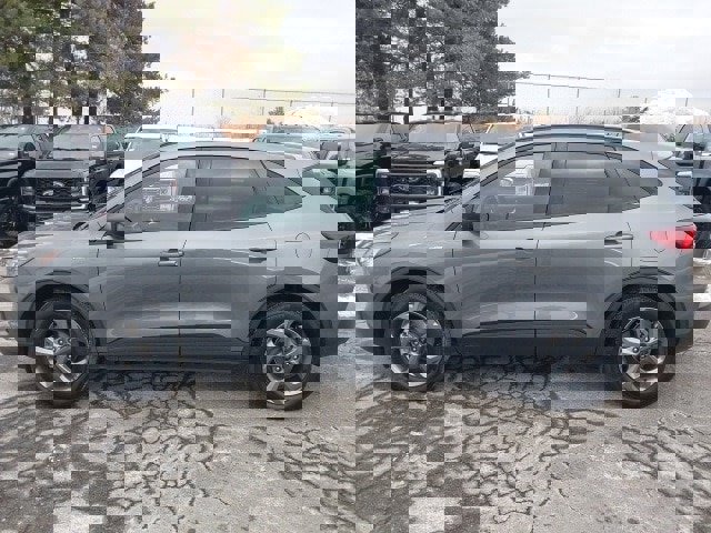 Certified 2025 Ford Escape ST-Line image 5