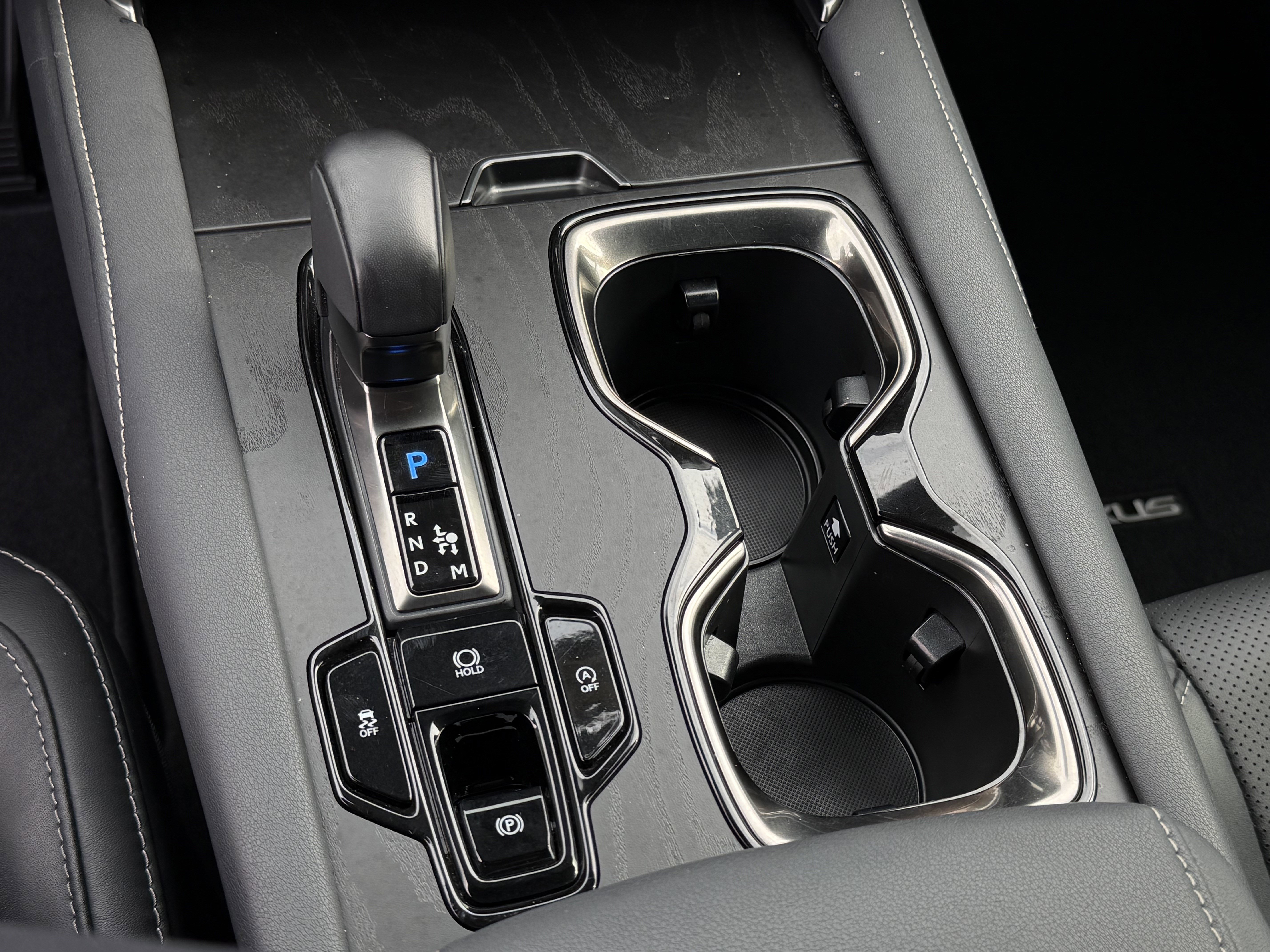 Used 2024 Lexus RX 350 Premium w/ Accessory Package (Z1) FWD image 20