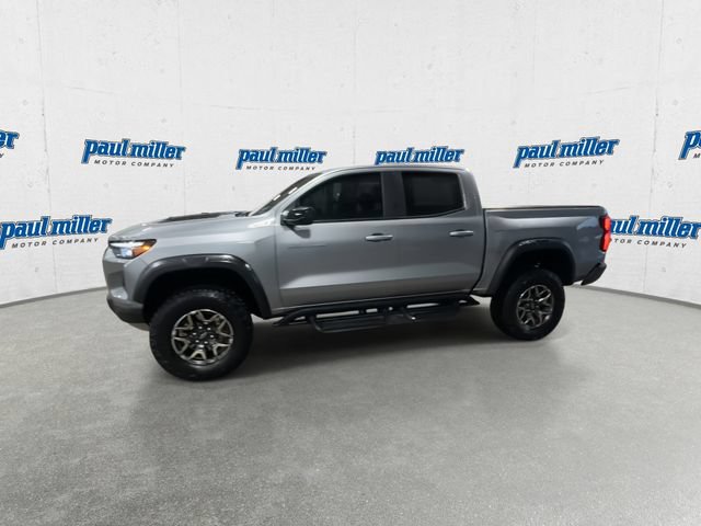 Used 2024 Chevrolet Colorado ZR2 w/ ZR2 Convenience Package III AWD/4WD image 6