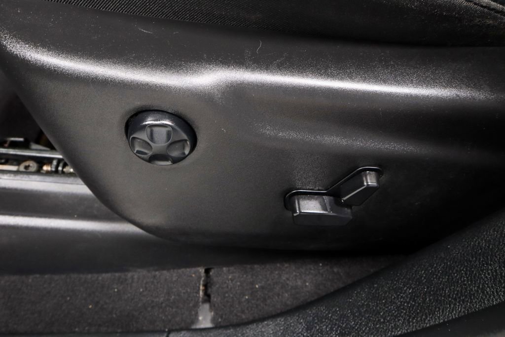 Used 2023 Dodge Durango R/T AWD/4WD image 25