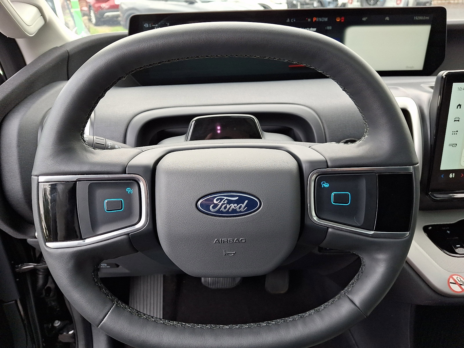 Certified 2025 Ford Expedition Active AWD/4WD image 22