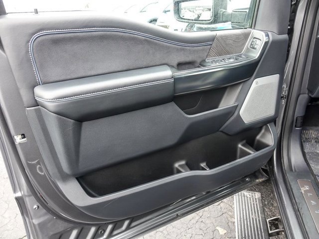 Certified 2025 Ford F250 Platinum image 28