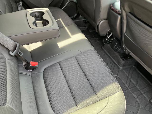Used 2023 Chevrolet TrailBlazer RS w/ Sun and Liftgate Package FWD image 16