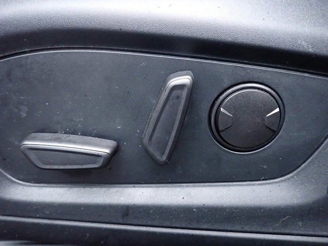 Certified 2023 Ford Explorer XLT w/ Equipment Group 202A image 23