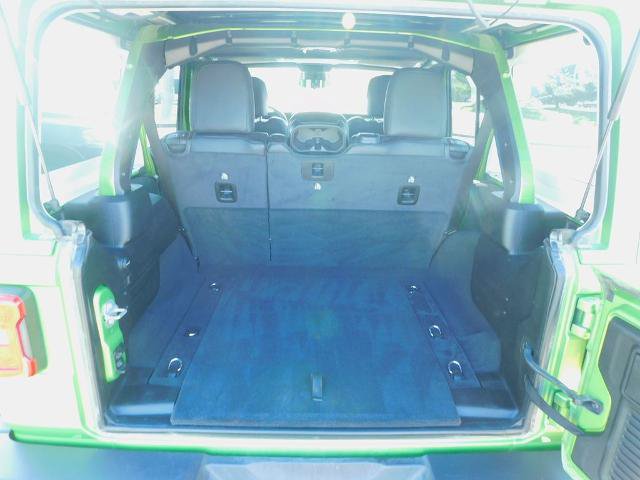 Used 2026 Jeep Wrangler Unlimited Rubicon w/ Safety Group AWD/4WD image 11