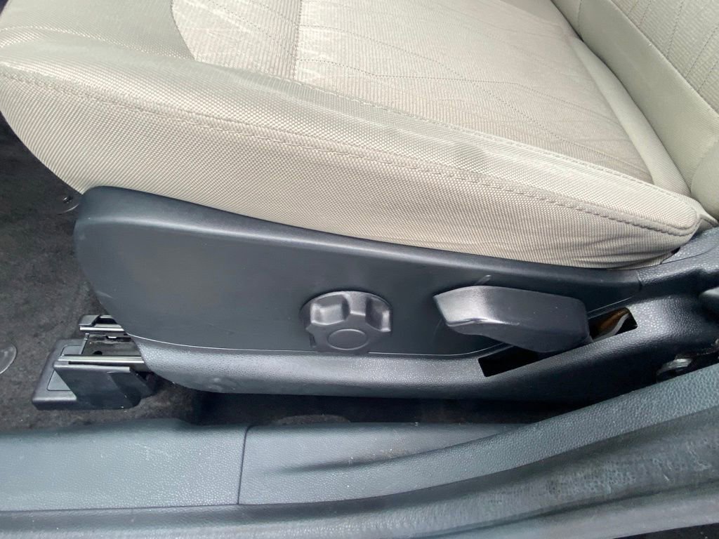 Certified 2021 Ford EcoSport SE w/ SE Convenience Package FWD image 10