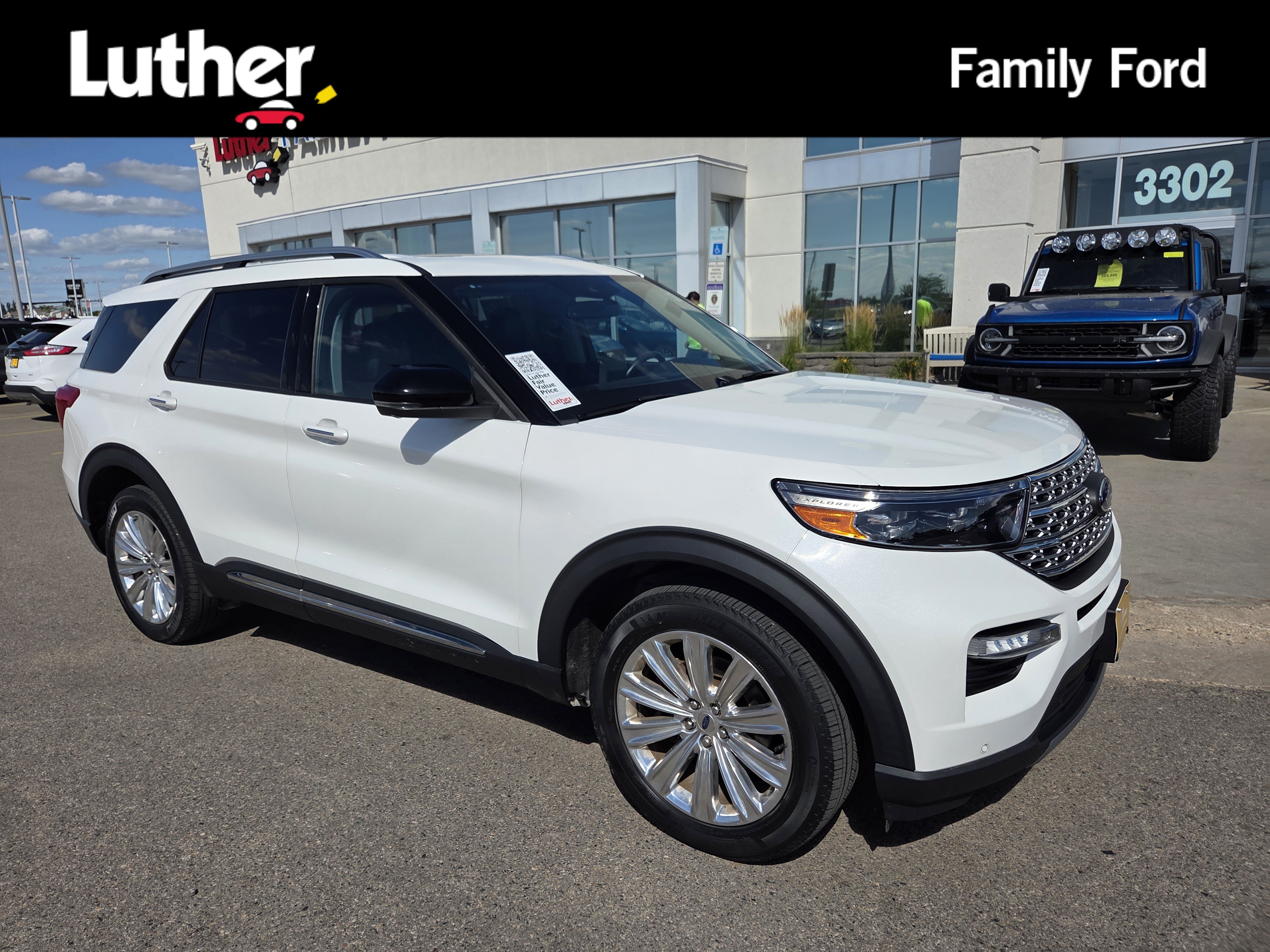 Certified 2023 Ford Explorer Limited w/ Limited Technology Package AWD/4WD image 1