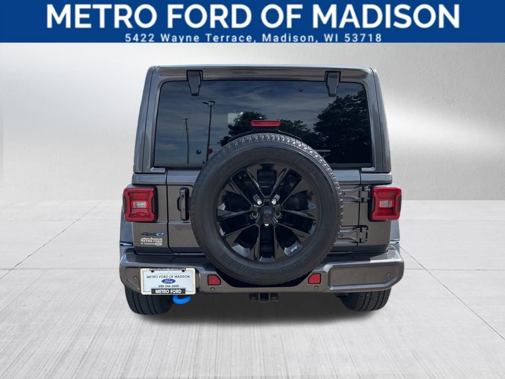 Used 2021 Jeep Wrangler Unlimited Sahara AWD/4WD image 8