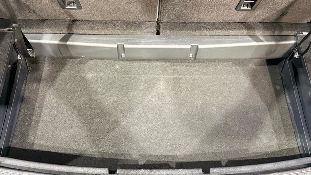 Certified 2025 Ford Explorer Active w/ Active Comfort Package image 28