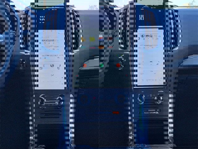 Certified 2023 Ford Edge Titanium image 27