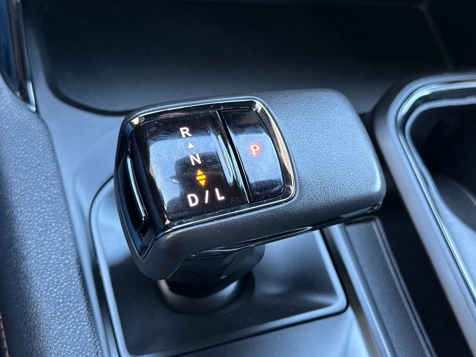 Used 2022 GMC Sierra 1500 AT4 w/ AT4 Premium Package image 21