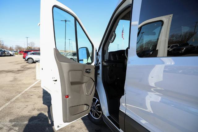 Certified 2022 Ford Transit 350 XLT image 23