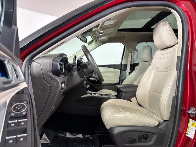 Certified 2023 Ford Explorer Platinum w/ Technology Package image 12