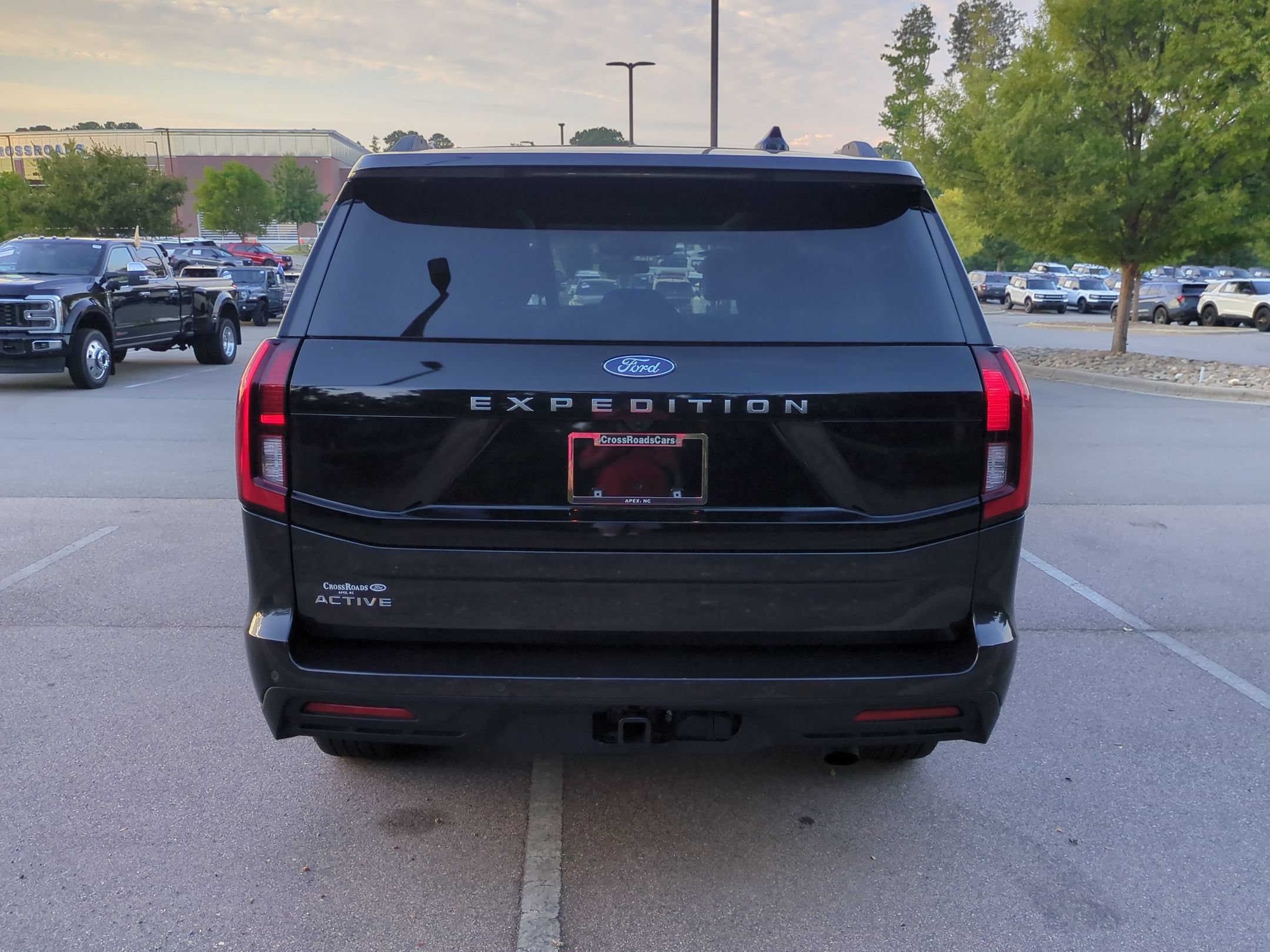 Certified 2025 Ford Expedition Active RWD image 5