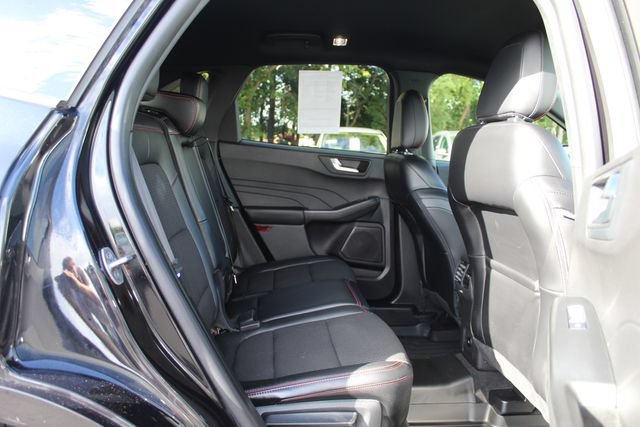 Certified 2024 Ford Escape ST-Line AWD/4WD image 27