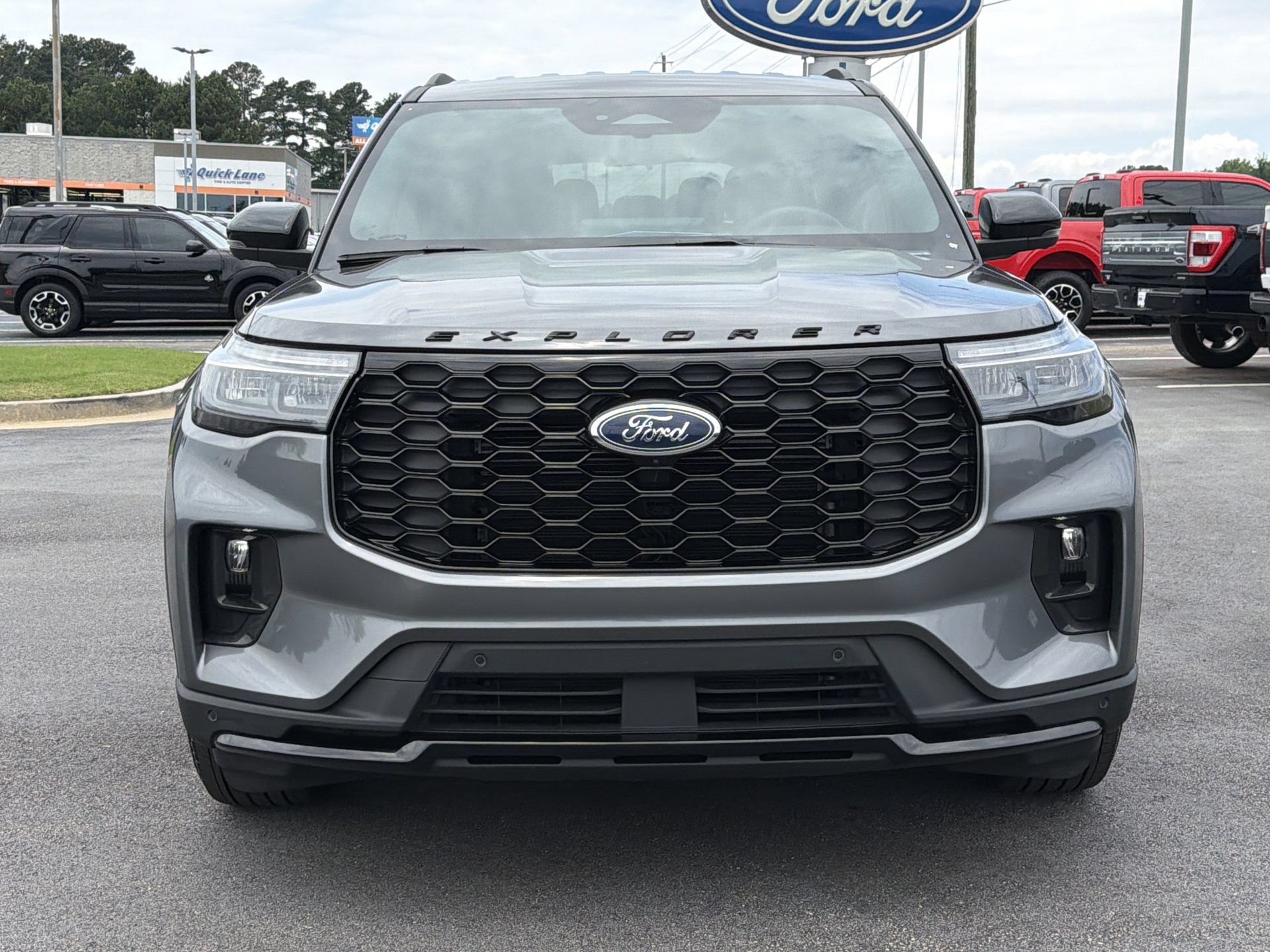 Certified 2025 Ford Explorer ST-Line RWD image 34