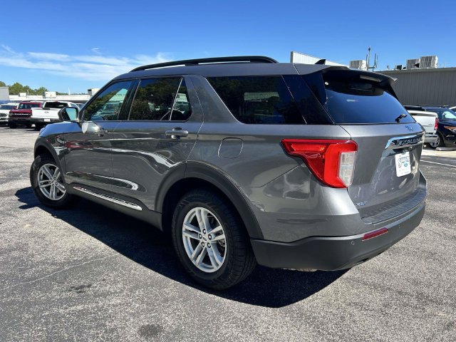 Certified 2022 Ford Explorer XLT RWD image 8