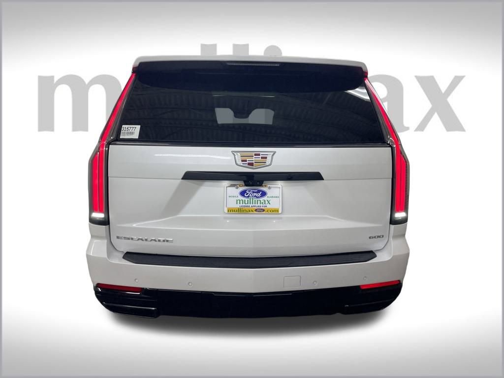 Used 2025 Cadillac Escalade Sport w/ Touring Package image 7