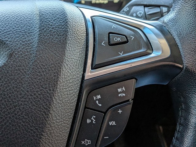 Certified 2022 Ford Edge Titanium AWD/4WD image 16