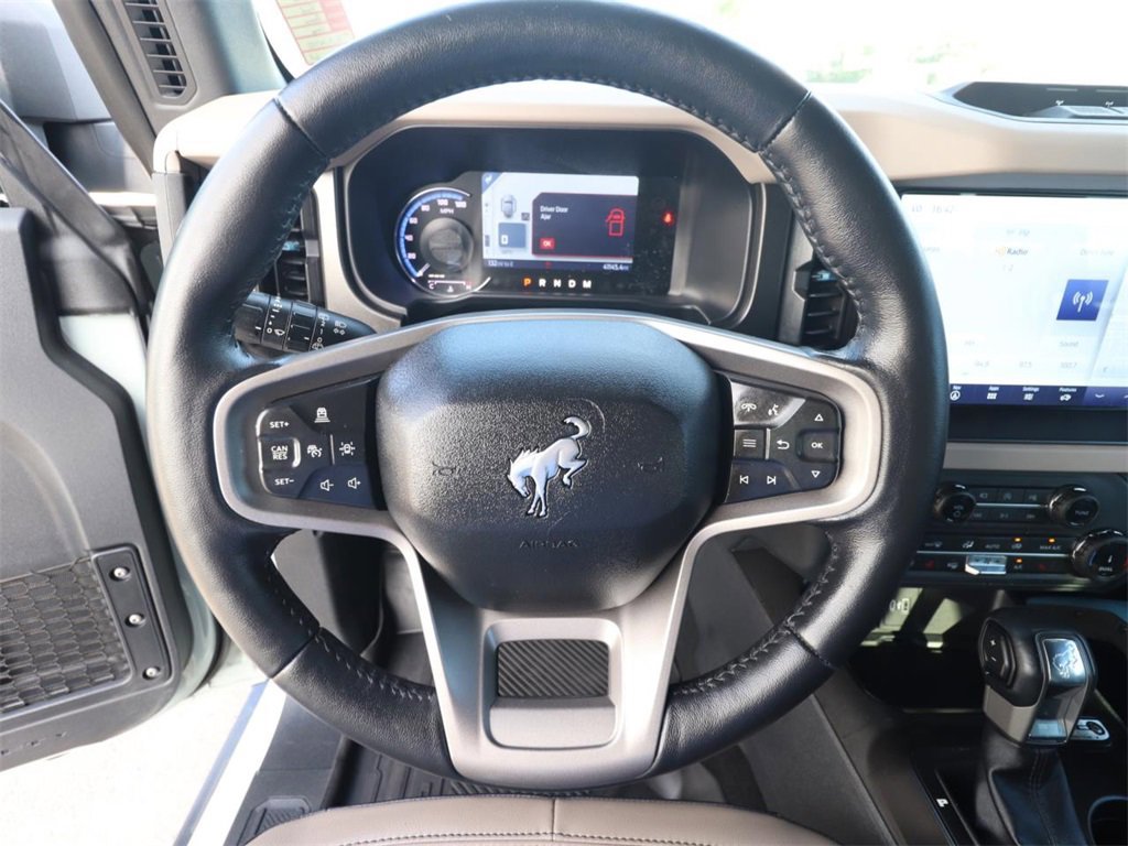 Certified 2022 Ford Bronco Wildtrak image 16