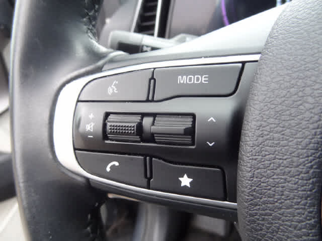 Used 2024 Kia Sportage EX AWD/4WD image 15