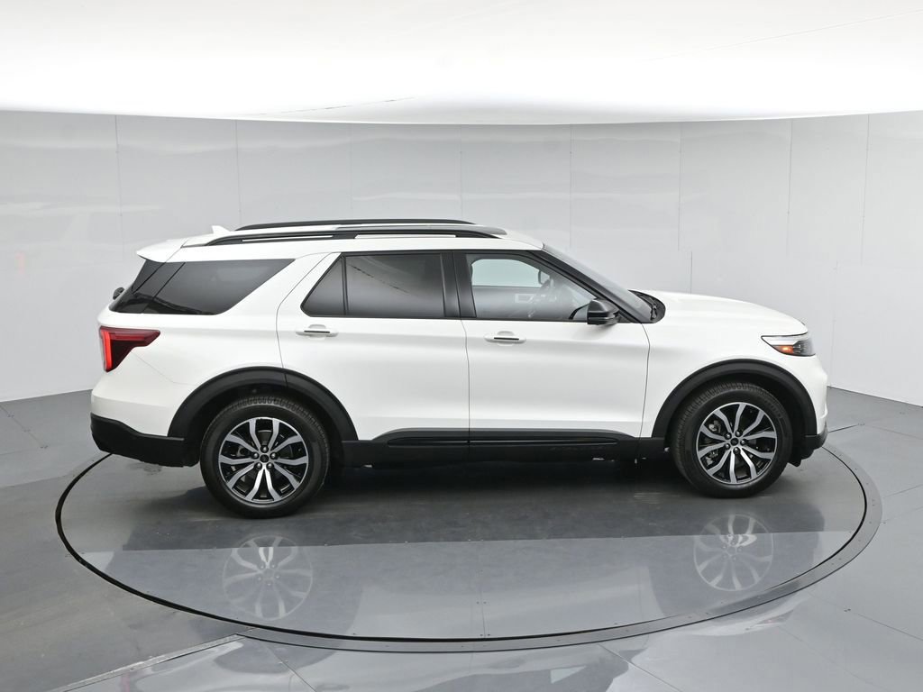 Certified 2020 Ford Explorer ST w/ Premium Technology Package image 8