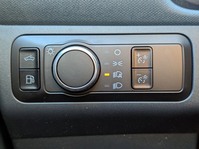 Certified 2024 Ford Maverick Lariat w/ Black Appearance Package image 17