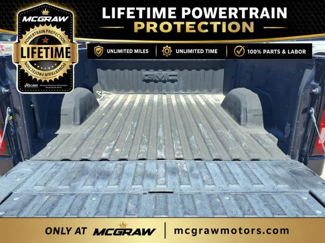 Used 2023 GMC Sierra 1500 SLT AWD/4WD image 5