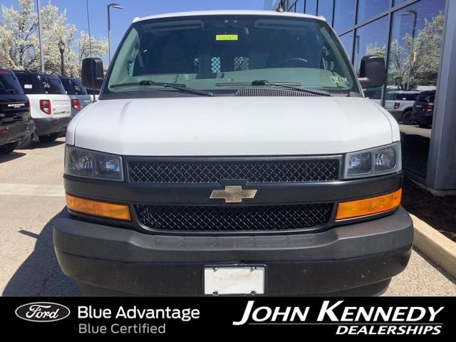 Used 2021 Chevrolet Express 2500 w/ Driver Convenience Package RWD image 7