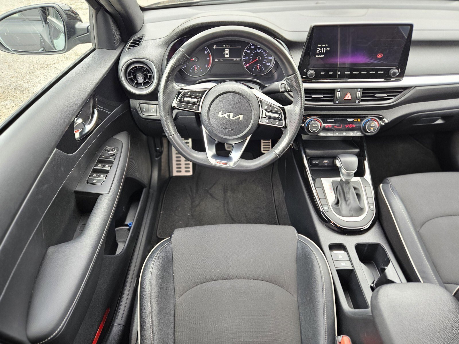 Used 2024 Kia Forte GT-Line image 14