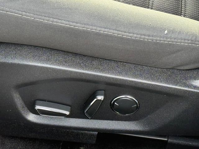 Certified 2017 Ford Fusion SE w/ Fusion SE Technology Package image 7